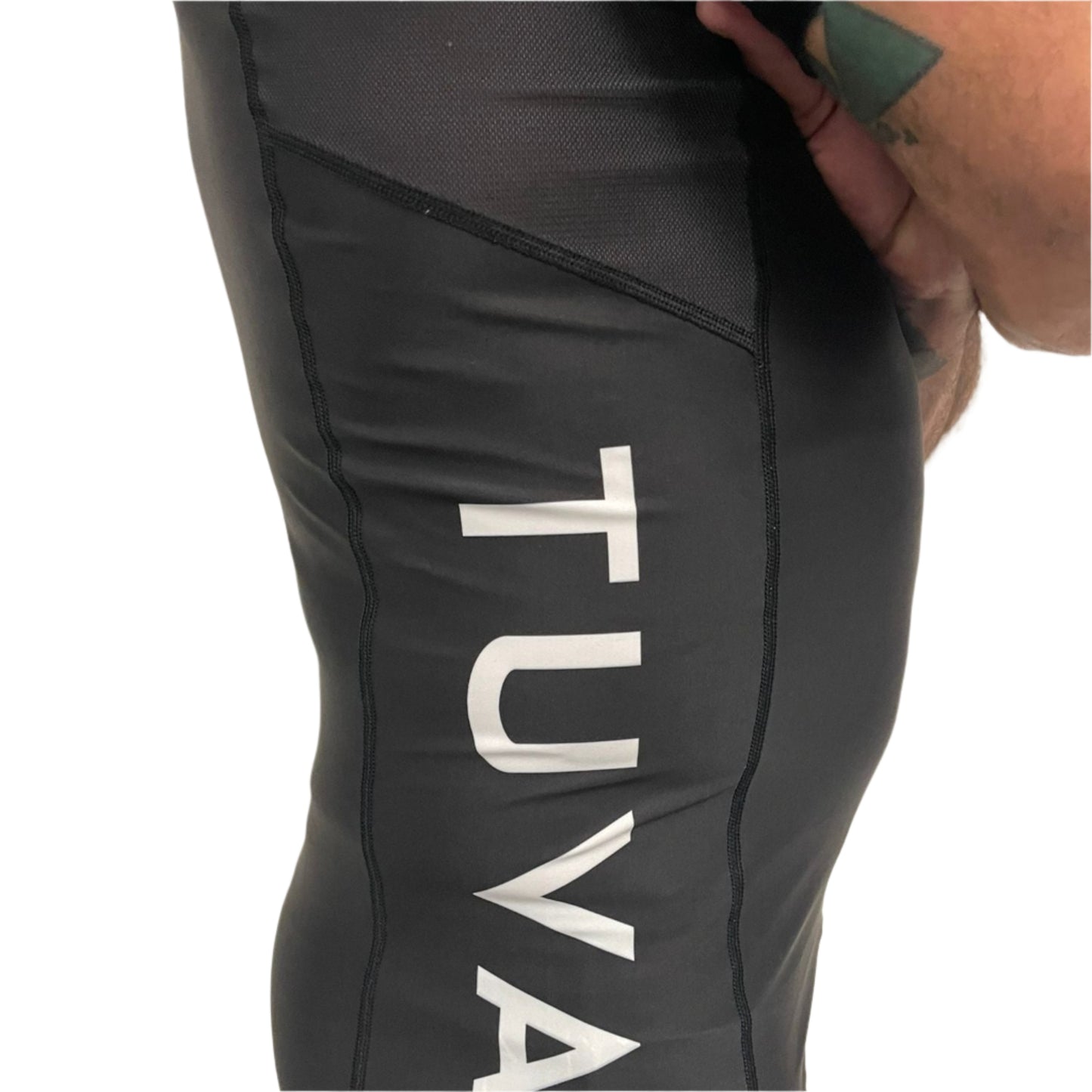 Minimalist Unisex Rashguard (Black)